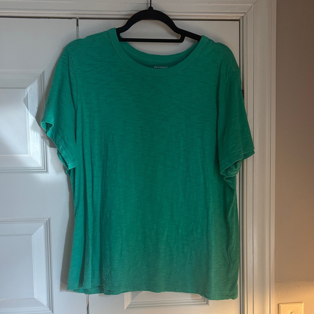 Old Navy Green Crewneck Tee